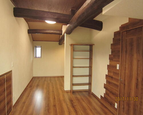 屋根裏のリフォーム：施工後